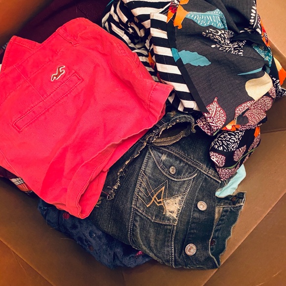 Women’s clothing bundle designer. - Picture 1 of 8